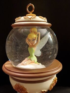 2010 Disney Tinkerbell from Peter Pan Ornament Snow Globe